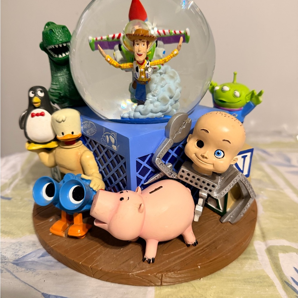 Toy Story Character Snow Globe with Woody and Friends - Picture 2 of 14